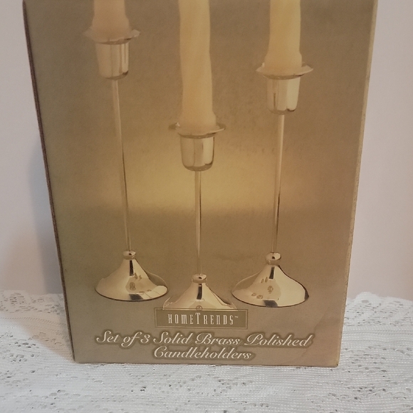 Hometrends Solid Brass Candleholders Set - Picture 1 of 7